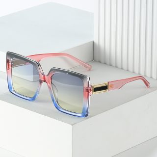 Fashionable Square-shaped Statement Gradient Color Oversized Sunglasses